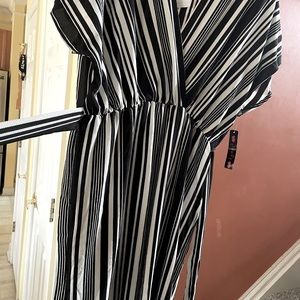 POOF‎ New York Chic Lady Striped Pantsuit, size 1X. New with tags